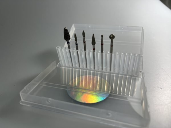 KIT de estuche y 8 fresas PERLO - Imagen 2